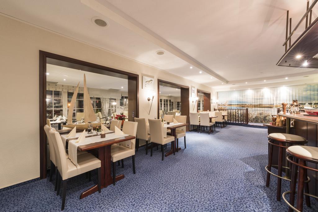 Hotel Boddenhus Garni Zingst Exterior photo